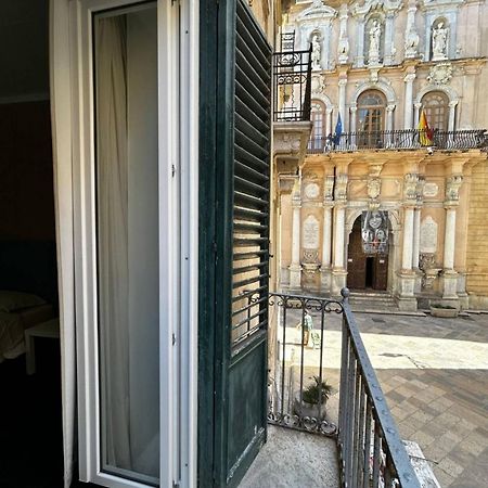 Casa Garibaldi Appartement Trapani Buitenkant foto
